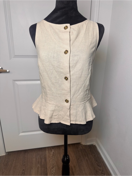 Michael Kors Tops - Michael Kors Ivory Sleeveless Peplum Top with Gold Buttons